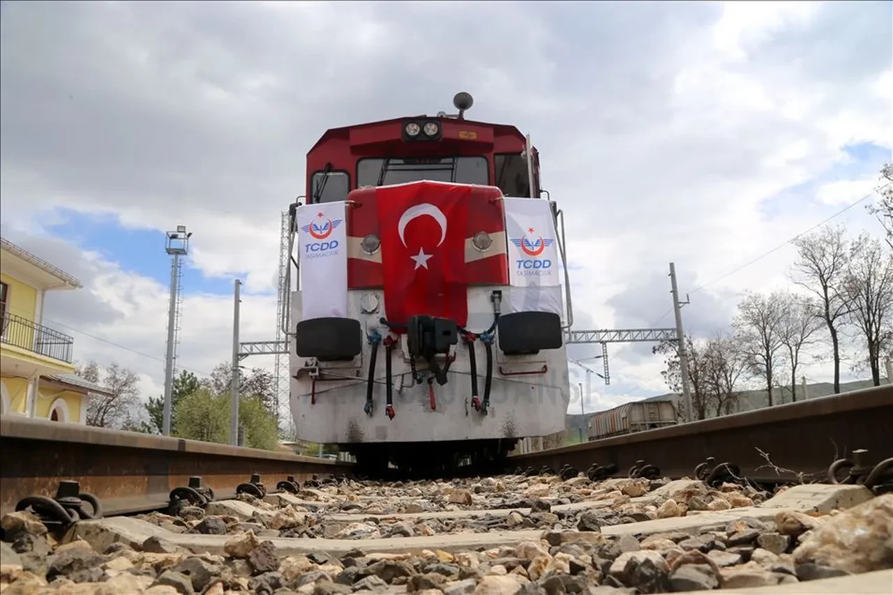 TCDD uyardı: Samsun-Sivas hattı demiryolu çevresinde yaşayanlar dikkat!