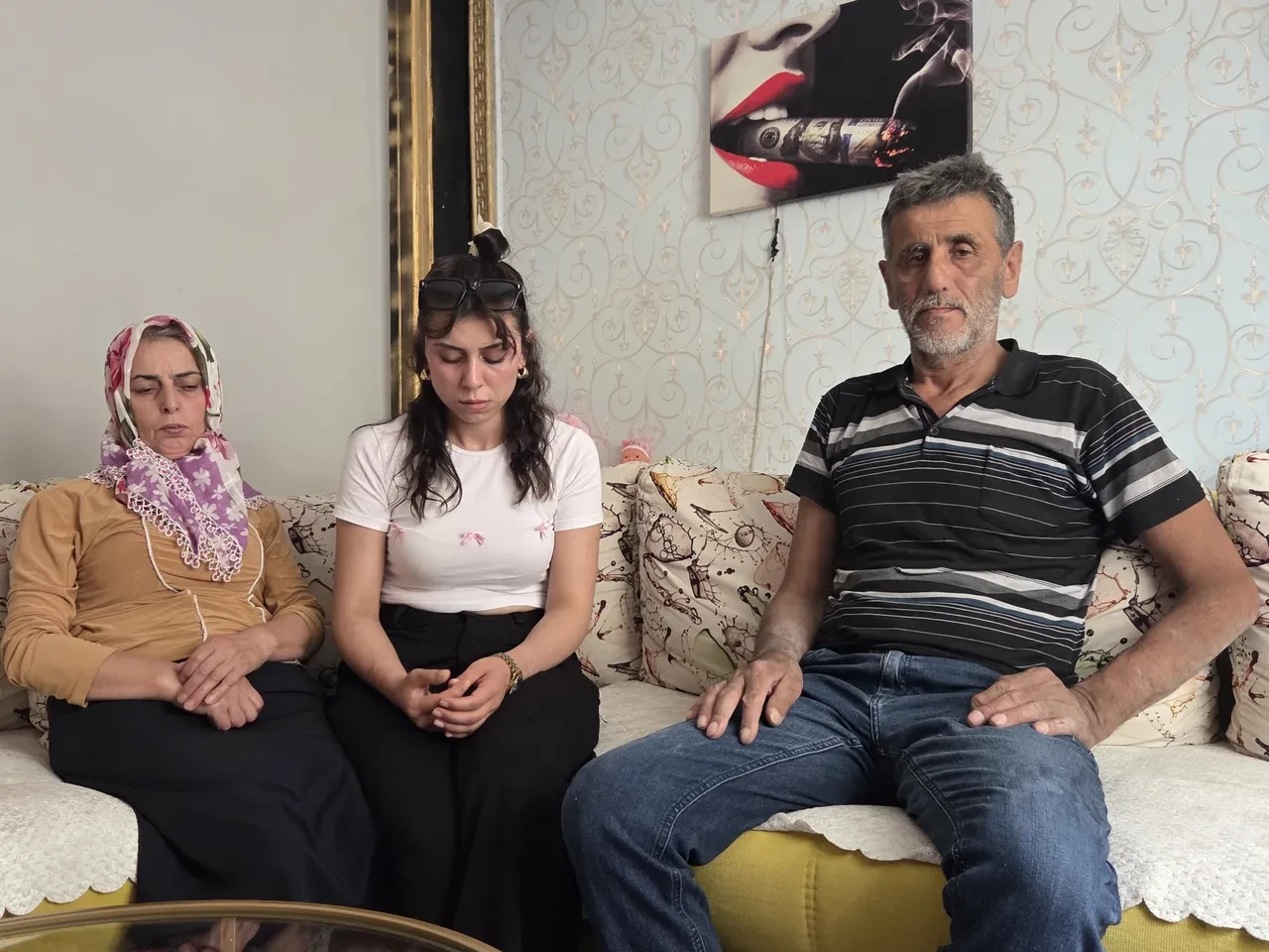 Tebligatı yırtıp attı, hayatının şokunu yaşadı: Engelli babaya icra şoku