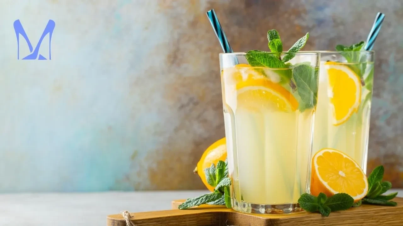 40 derecenin üzerine çıkan sıcak havaları bastırmanın en iyi yolu! Buz gibi naneli limonata