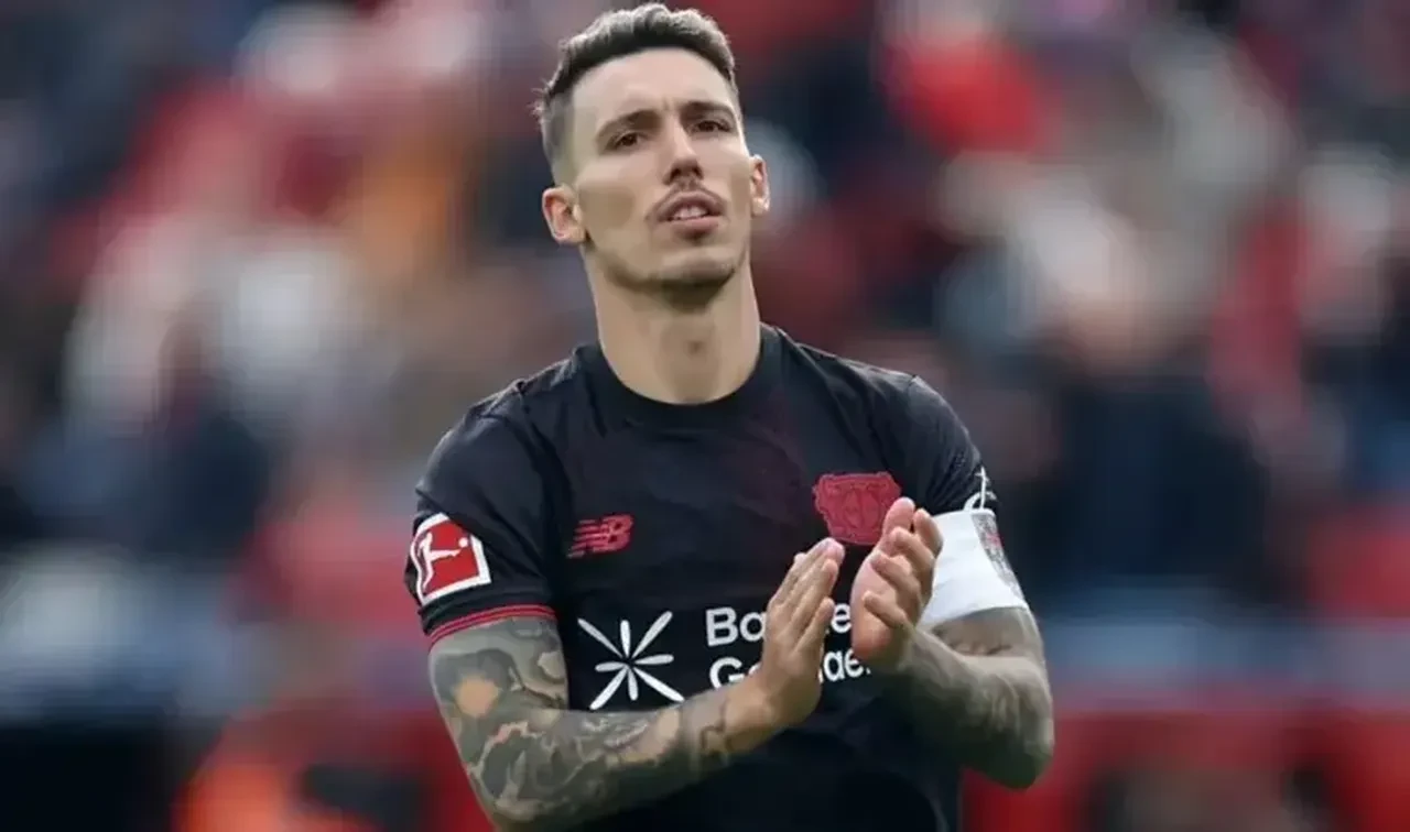 Beşiktaş ve Fenerbahçe peşindeydi: Alejandro Grimaldo transfer kararını verdi! 