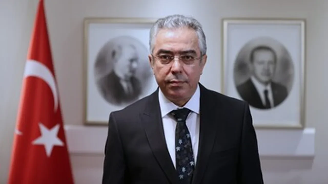 Cumhurbaşkanı Başdanışmanı Mehmet Uçum muhalefeti uyardı: Seçmen Erdoğan'ın adaylığını engelleyenleri affetmez