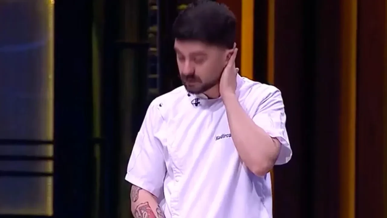 MasterChef Türkiye’de büyük kriz! Kadir’in tabağı şefleri çıldırttı, yarışmacı ağlama noktasına geldi!