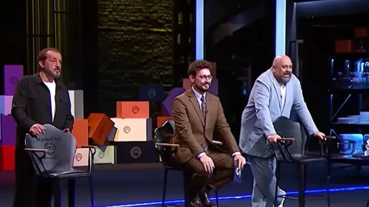 MasterChef Türkiye’de büyük kriz! Kadir’in tabağı şefleri çıldırttı, yarışmacı ağlama noktasına geldi!