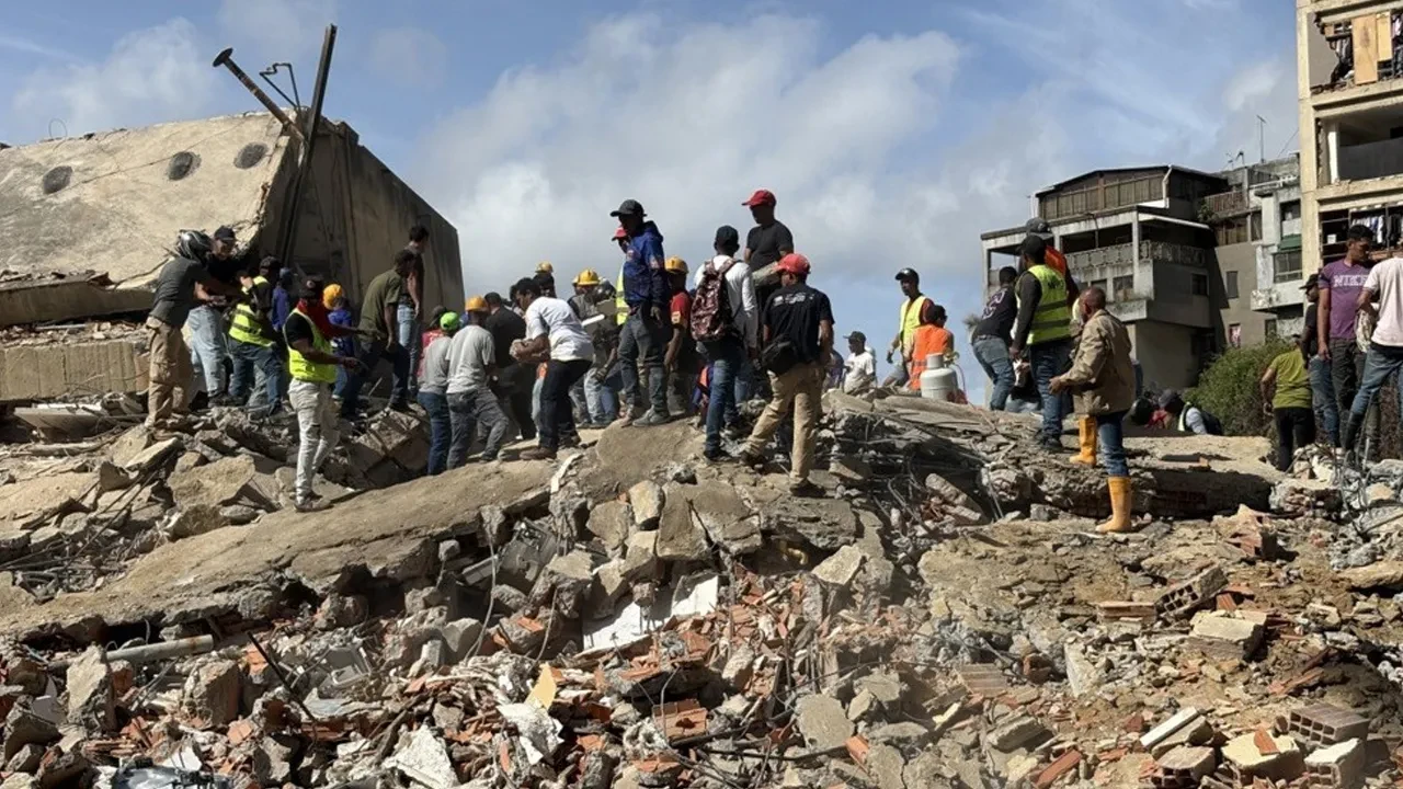 Venezuela ve Japonya'da peş peşe deprem! Tsunami uyarısı yapıldı, OHAL ilan edildi