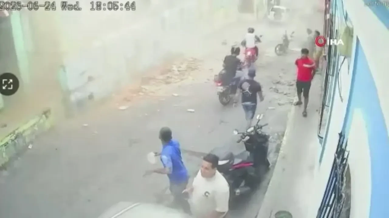Venezuela’da meydana gelen 7.5'lik depremin korkunç görüntüleri ortaya çıktı! 
