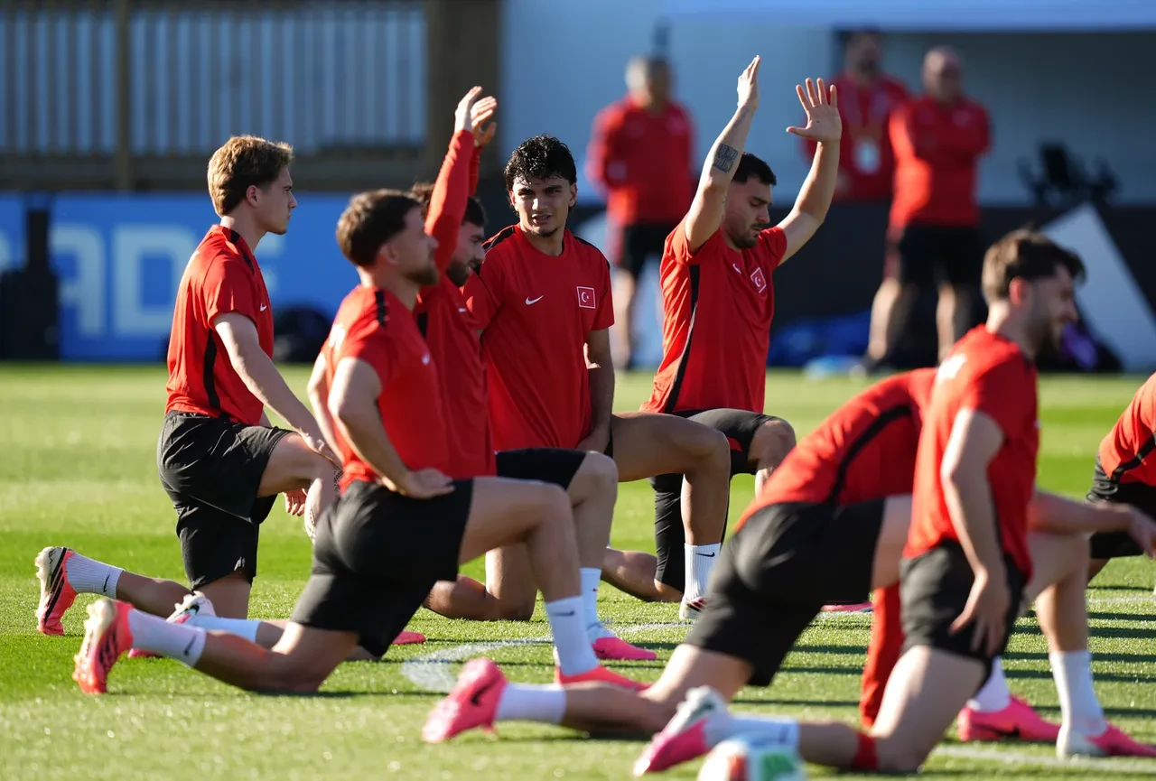 Vincenzo Montella'dan sürpriz karar! İşte Türkiye - ABD maçı muhtemeler 11'i
