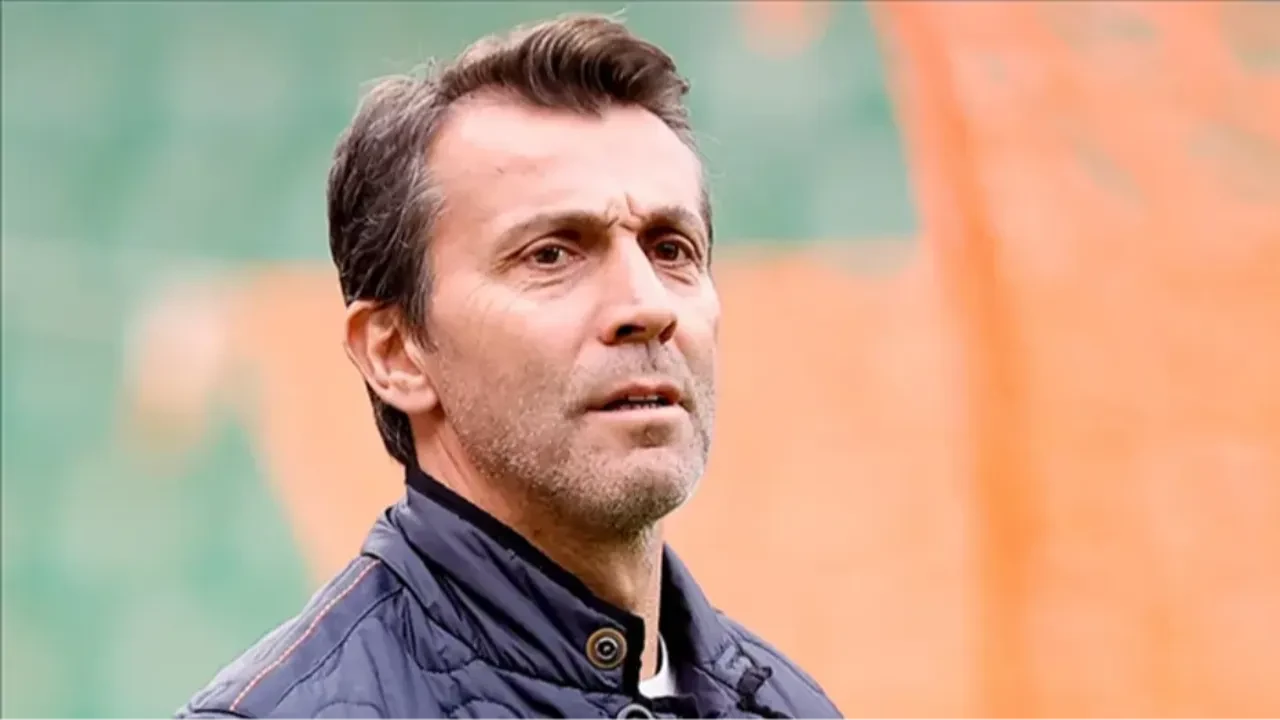 /spor/antalyasporda-2-bulent-korkmaz-donemi-resmi-aciklama-geldi-3344115