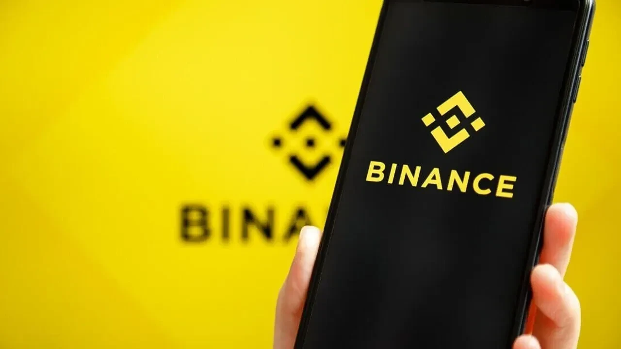 Binance, AB'den çekiliyor mu?