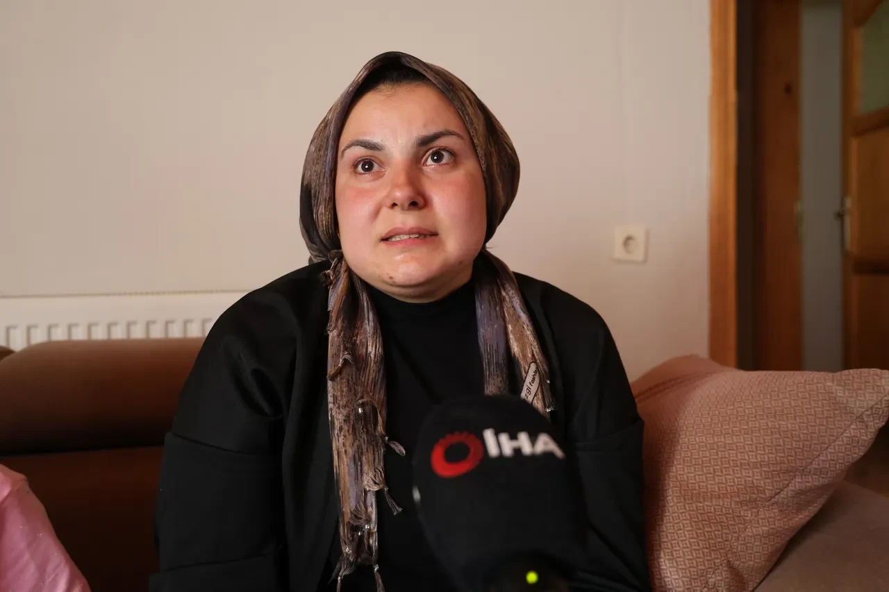 Kıyafet yüzünden çocuklara karne vermediler: Gözyaşlarıyla eve döndüler! İlçe Milli Eğitim harekete geçti