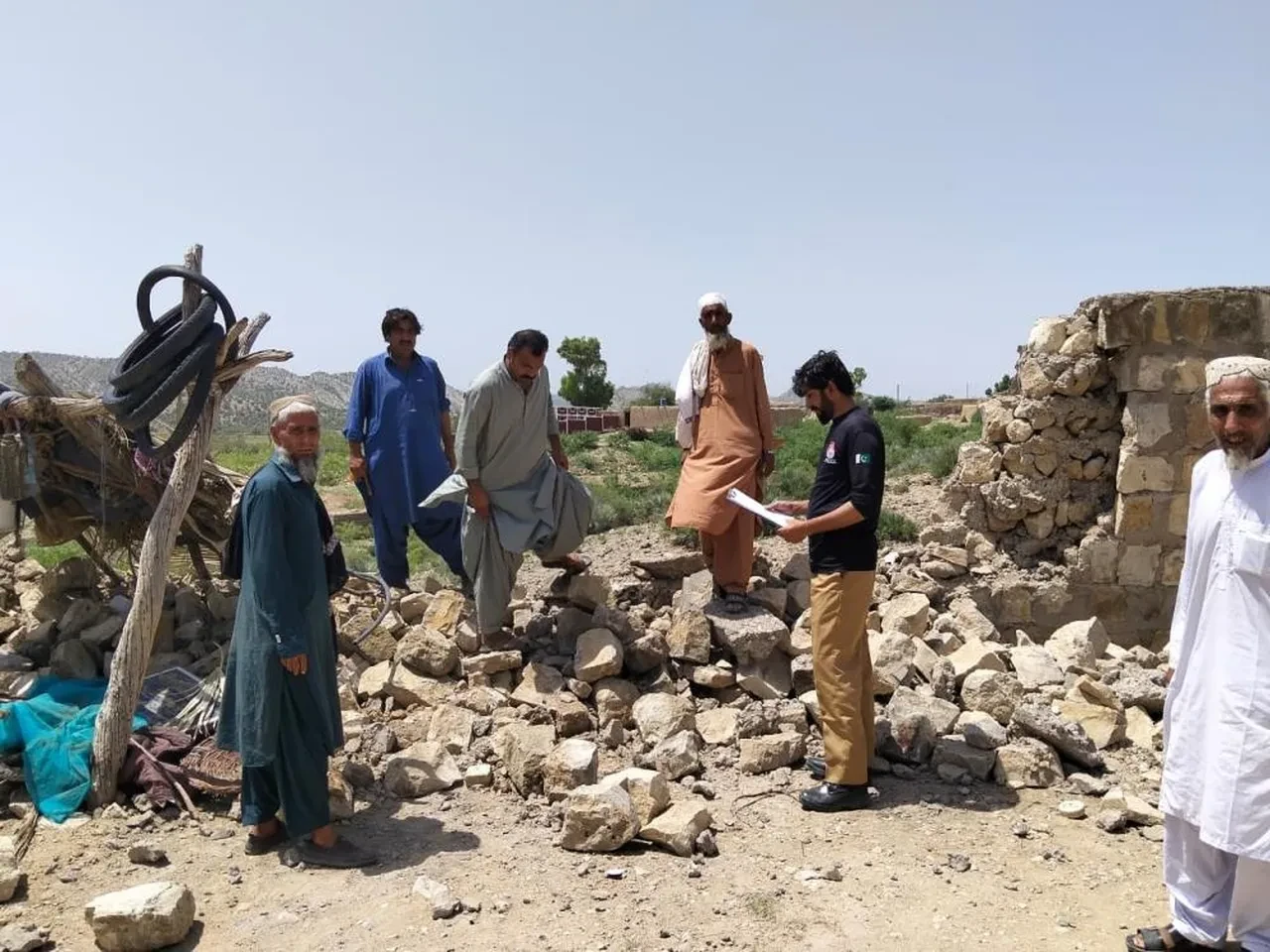 Afganistan'da 6.1 büyüklüğünde deprem! Pakistan ve çevresinde de hissedildi