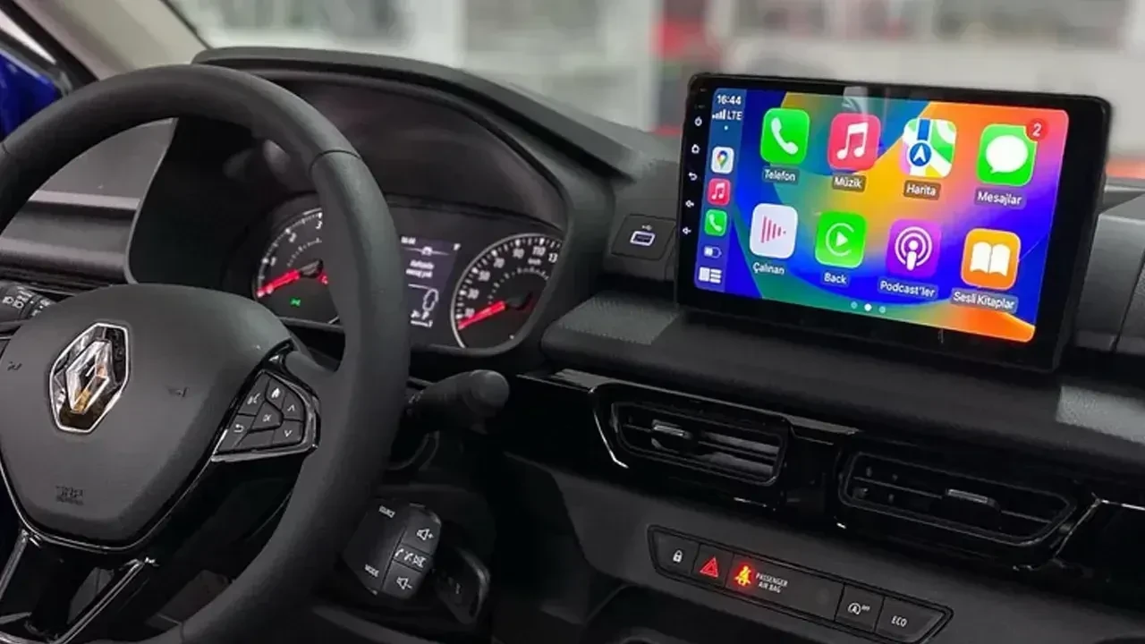 Araçlarda telefon tutucular serbest hale geldi! Bakan Çiftçi talimat verdi: İşte düzenlemenin detayları 