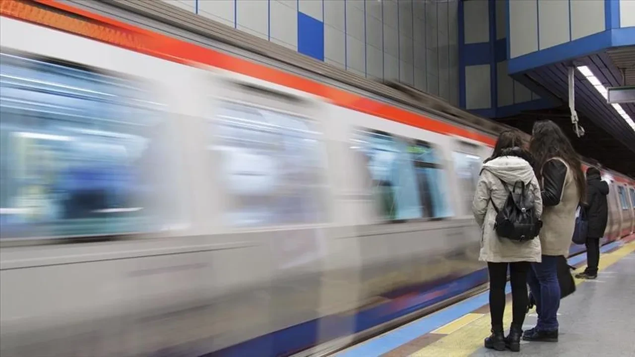 İstanbul'da pazar günü için ulaşım uyarısı: Metrolarda bu duraklar kapatılacak