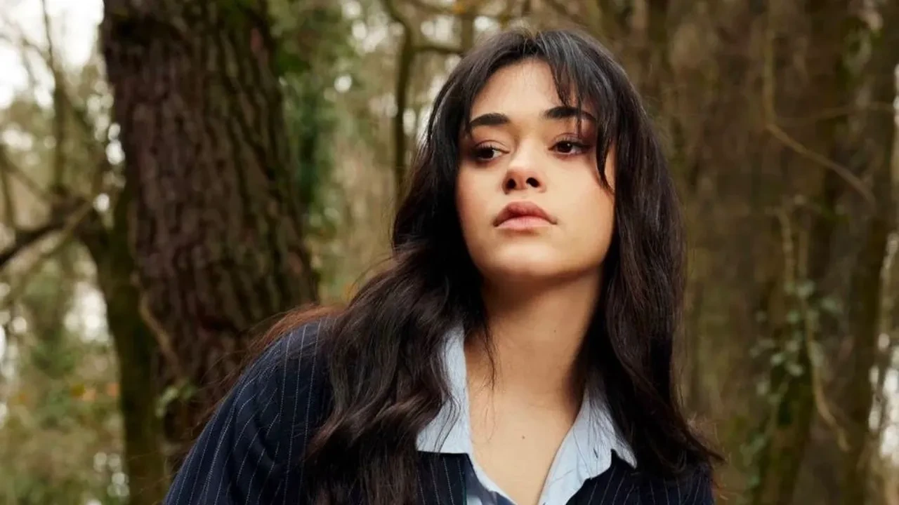Türk Jenna Ortega benzetmesi olay oldu! Altı Üstü İstanbul'un Melek'i Sena Mia Kalıp sosyal medyanın dilind