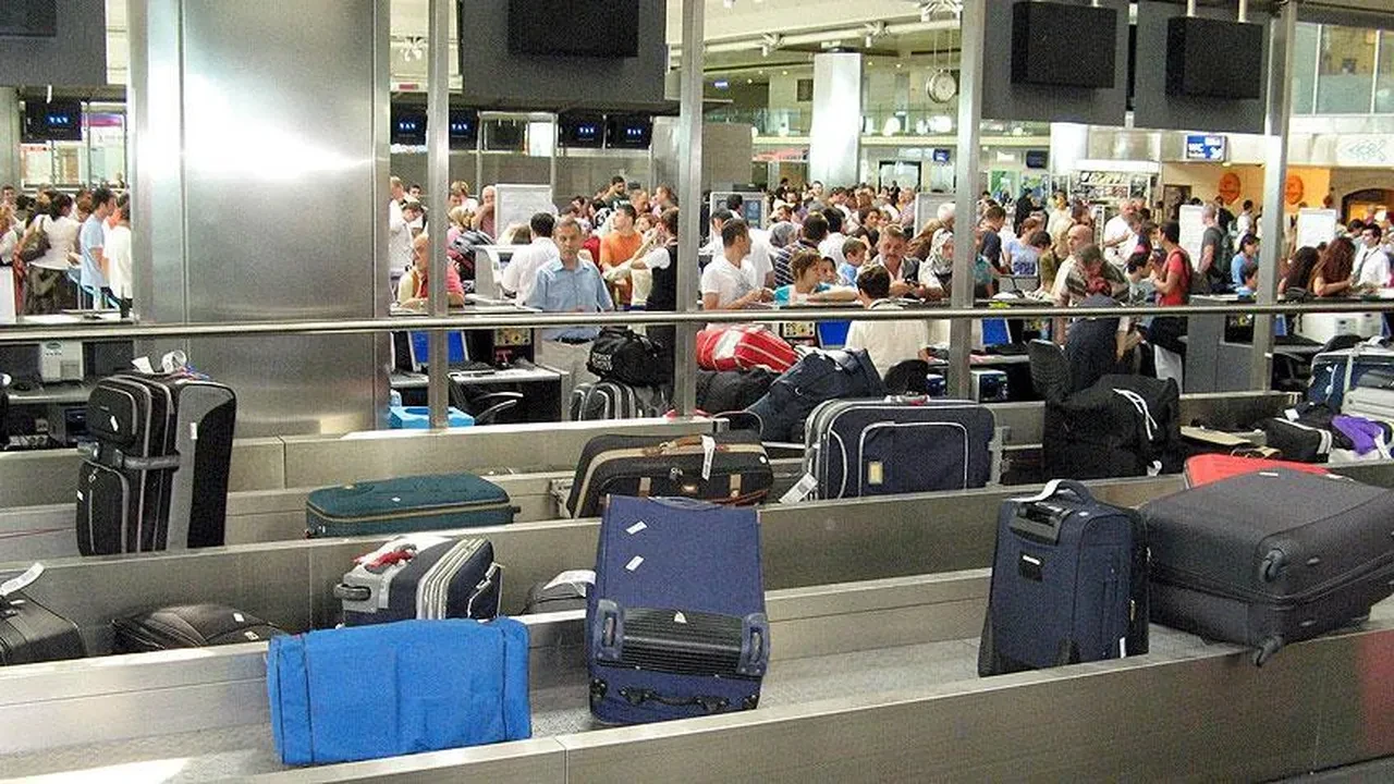 Yurt dışından eşya getirenler dikkat! Bakanlık, muafiyet limitlerine son noktayı koydu