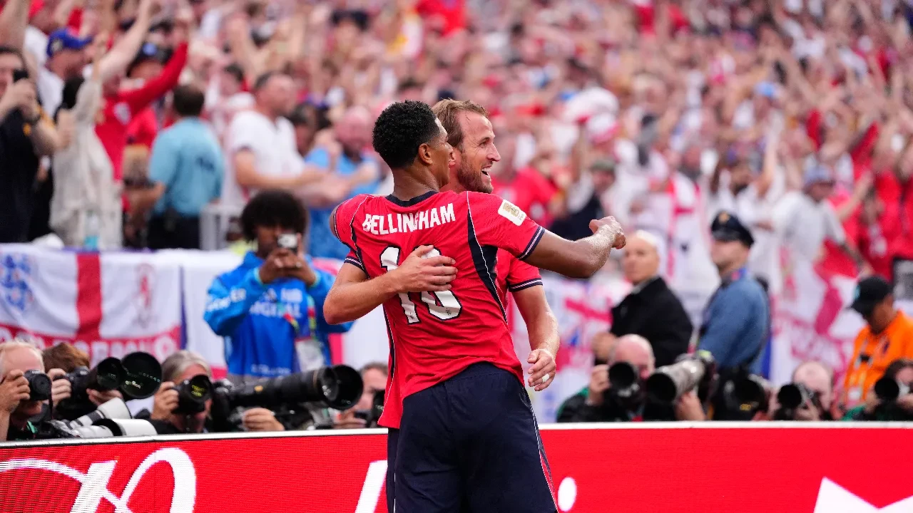 İngiltere gruptan lider çıktı! Panama'yı boş geçmeyen Harry Kane rekor kırdı