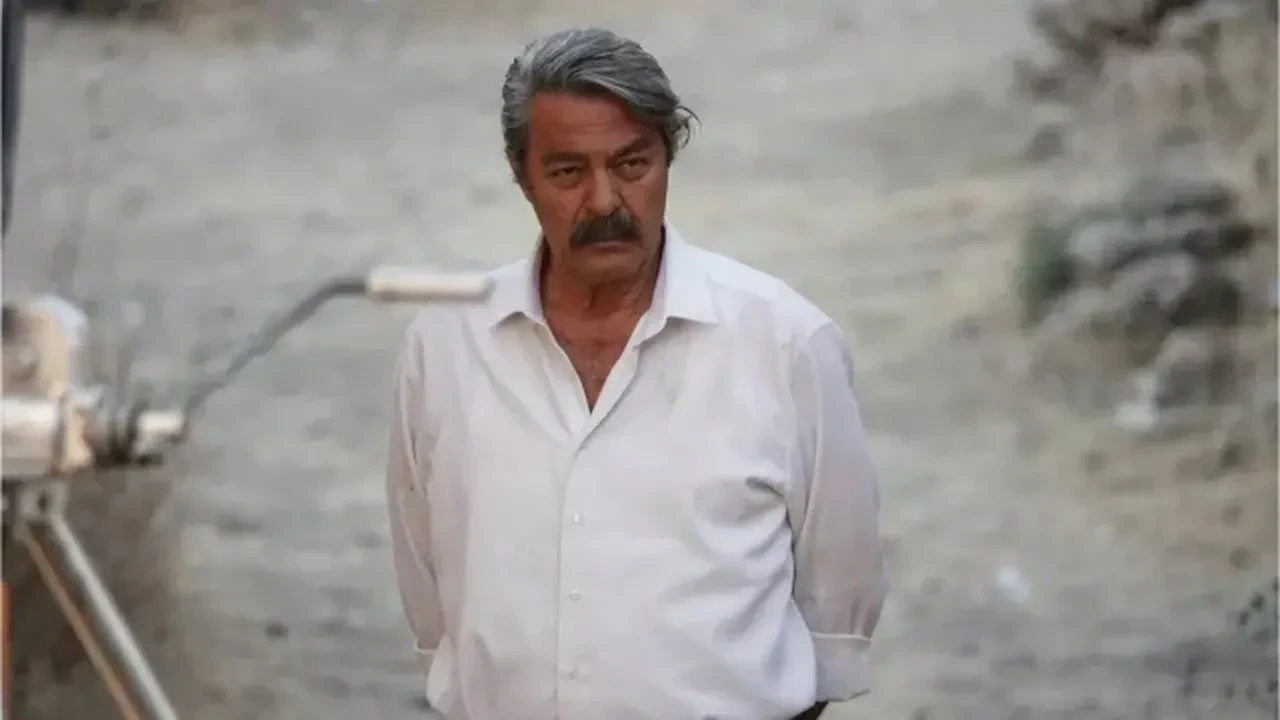 Jülide Kural'dan Kadir İnanır'a yürek burkan veda: "Aslında o halktı" 