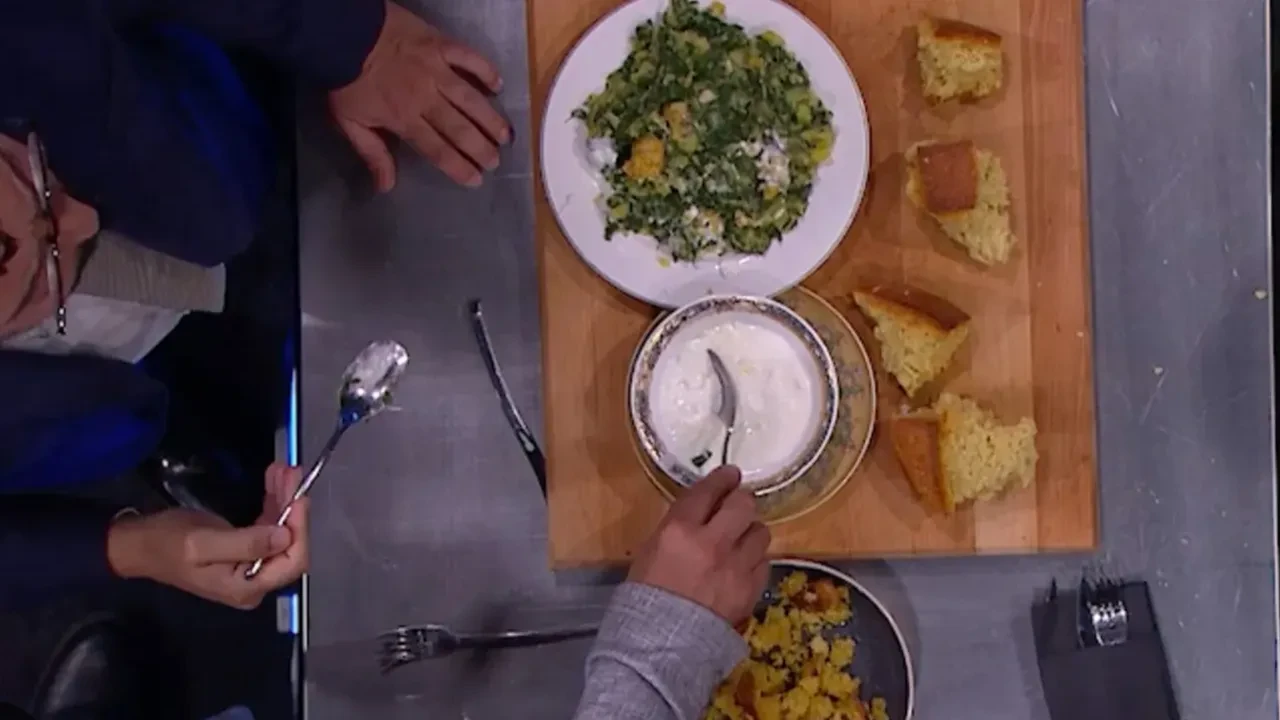MasterChef’te görülmemiş olay! Somer şef kuralları çiğnedi, diğer jürilere sormadan yarışmacıya önlük verdi!