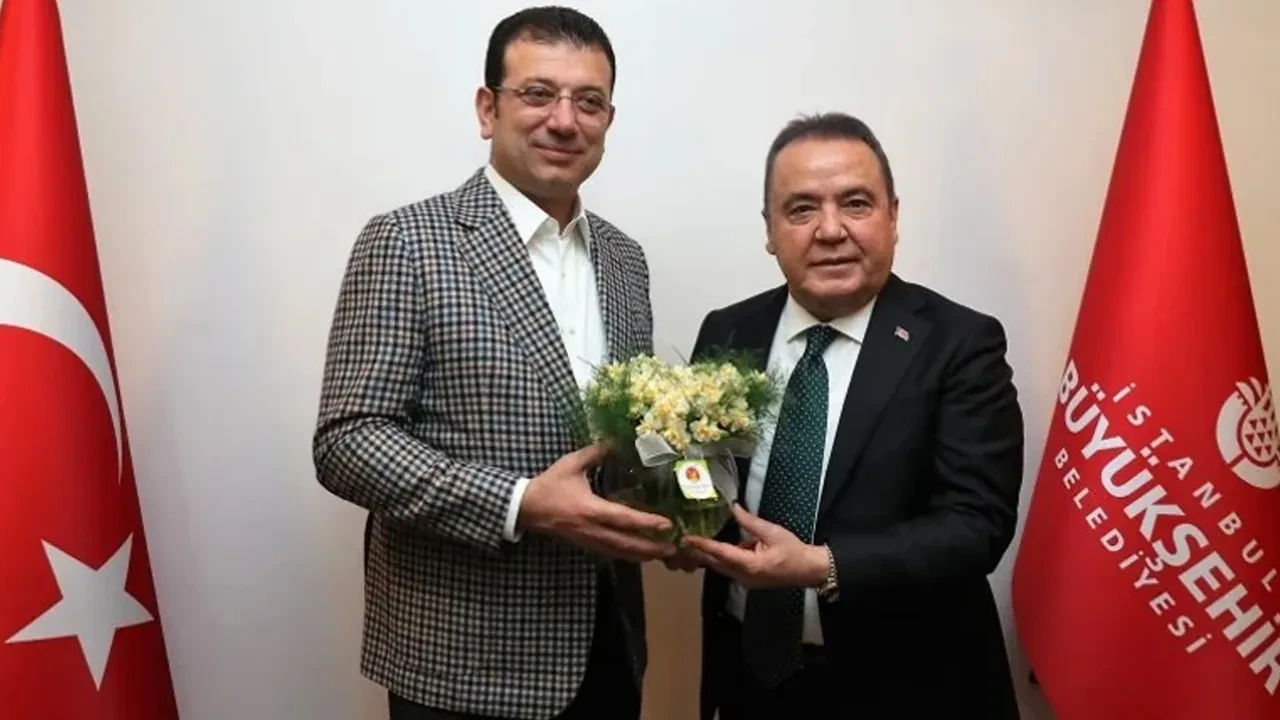 Muhuttin Böcek'ten Ekrem İmamoğlu hakkında şok ifade! "15 milyon euro istedi"