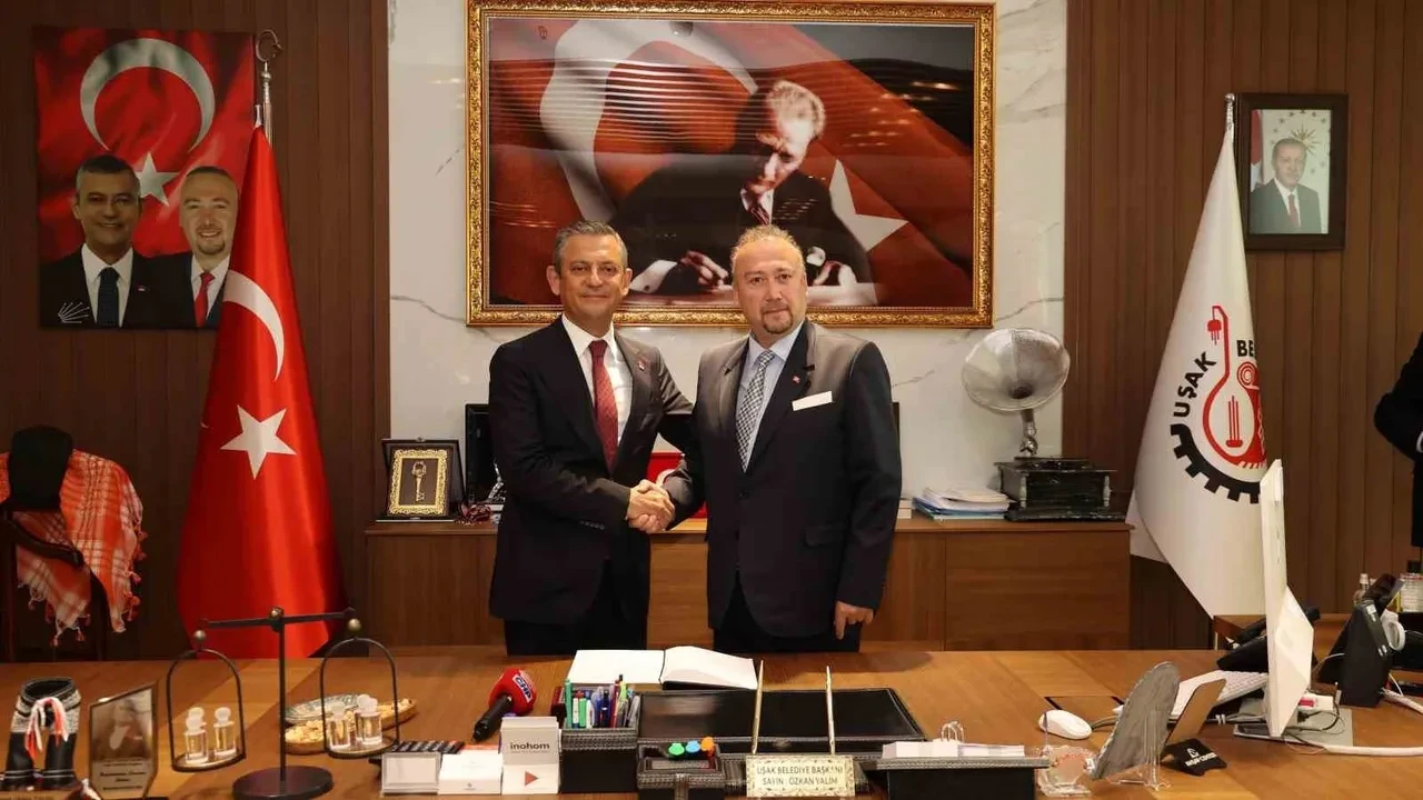 Özgür Özel-Özkan Yalım mesajlarında yeni detaylar: CHP’ye alınacak üç helikopter için 18 milyon dolar iddiası