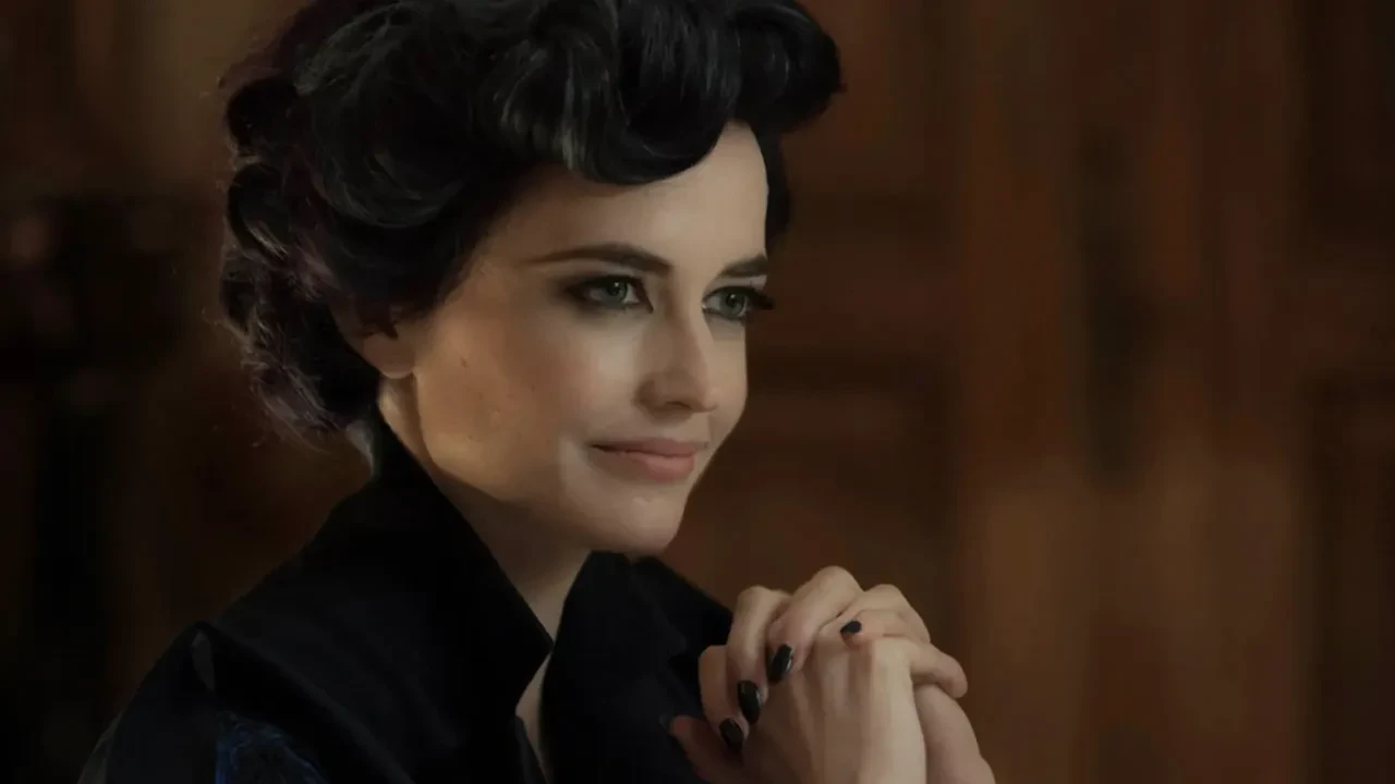 Wednesday 3. sezon çekimlerinde korkutan kaza! Eva Green apar topar hastaneye kaldırıldı 