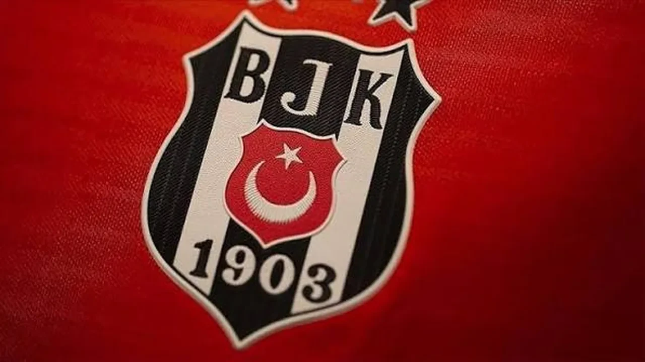 Beşiktaş yeni sezon formalarını tanıttı!