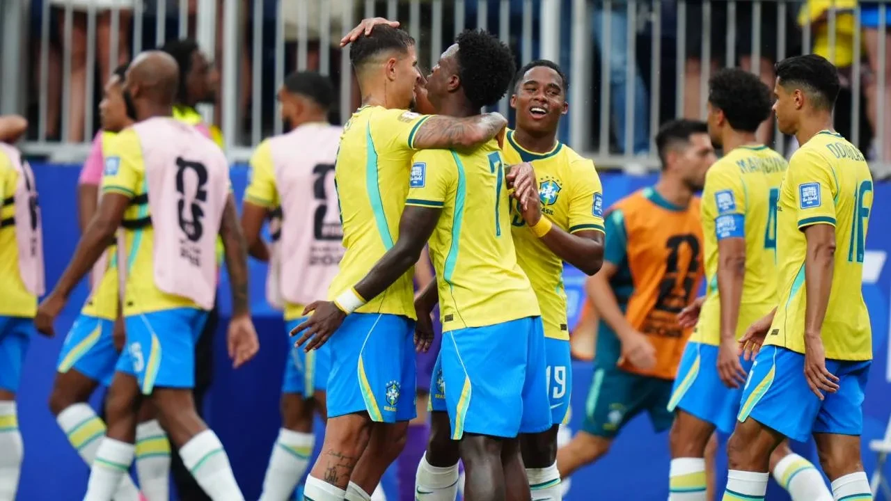 Brezilya adını son 16 turuna yazdırdı! Güney Amerika ekibi Japonya'yı 2-1 yendi