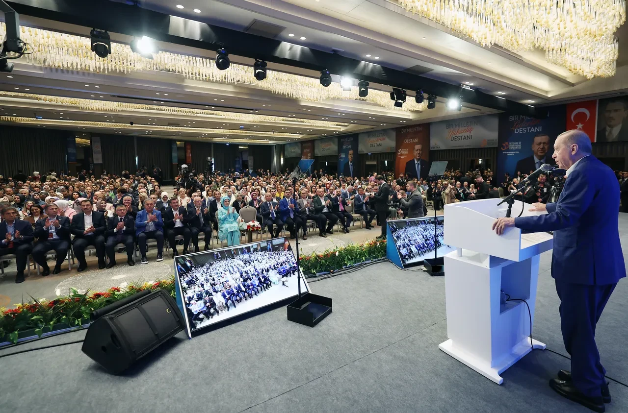 Emekliler zam bekliyor! AK Parti dar gelirlilerin talebine kulak verdi