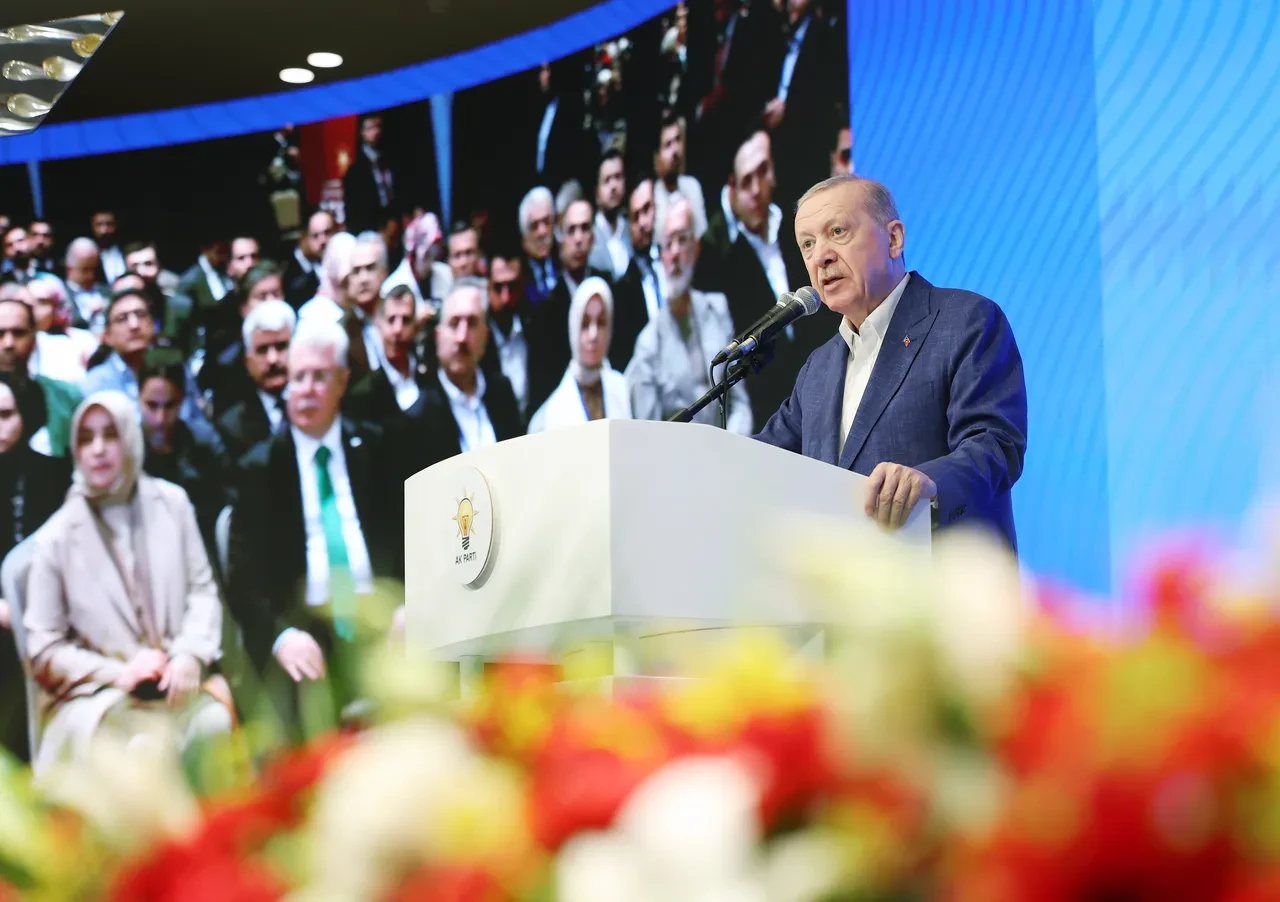 Emekliler zam bekliyor! AK Parti dar gelirlilerin talebine kulak verdi