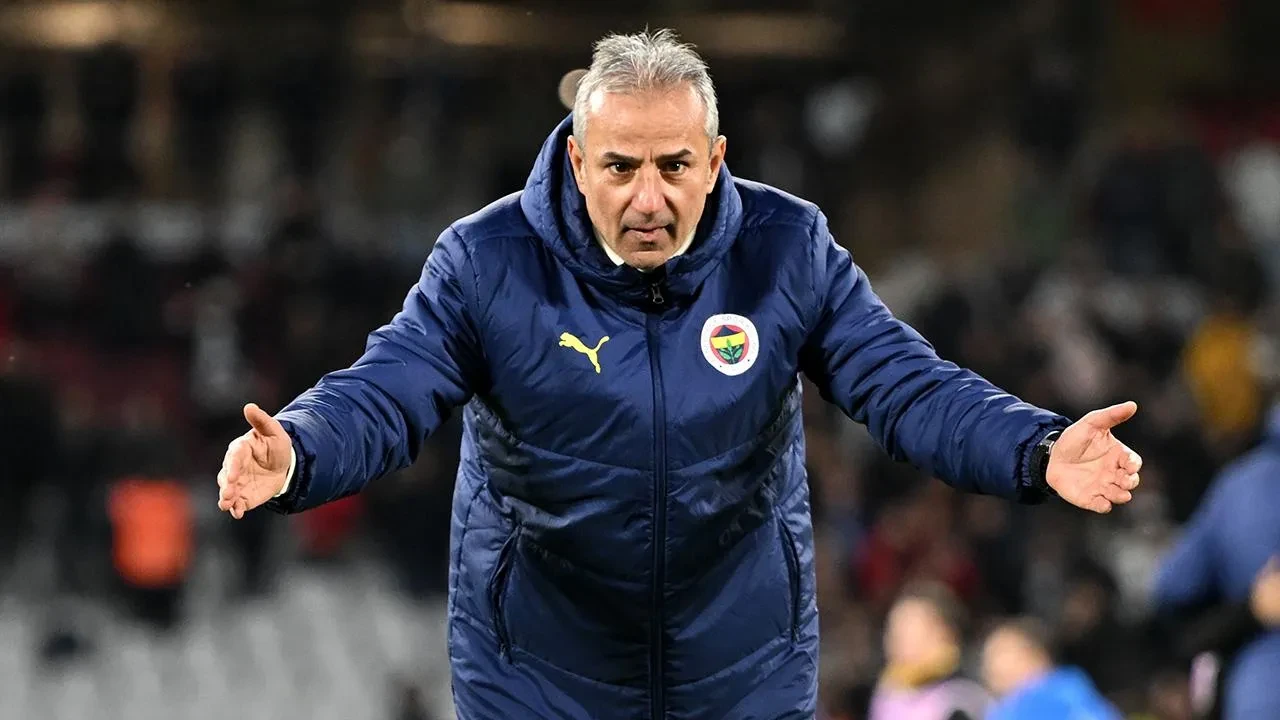 Fenerbahçe'de iki isme veto geldi! İsmail Kartal'ın 'Kesinlikle satmayın' dediği yıldızlar ortaya çıktı