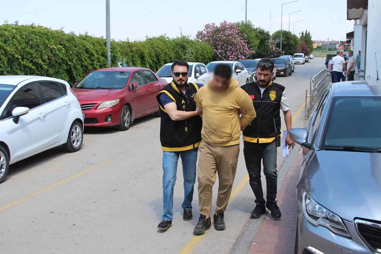 Gece kulübünden kovulunca dehşet saçtı! İntikam için geldiği iş yerinde polis memuruna ateş açtı 
