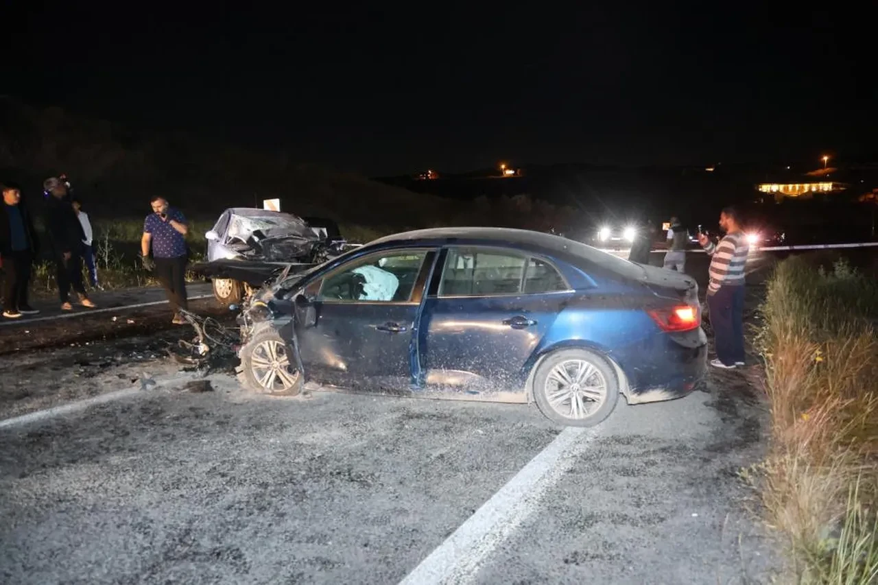 Kaza değil cinayet! Hatalı sollama yaparken faciaya yol açtı: Ölü ve yaralılar var