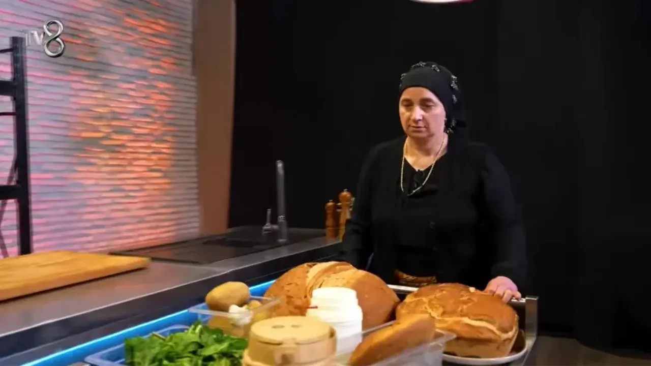 Masterchef Emine Karaca kimdir? Emine Karaca kaç yaşında mesleği nedir?