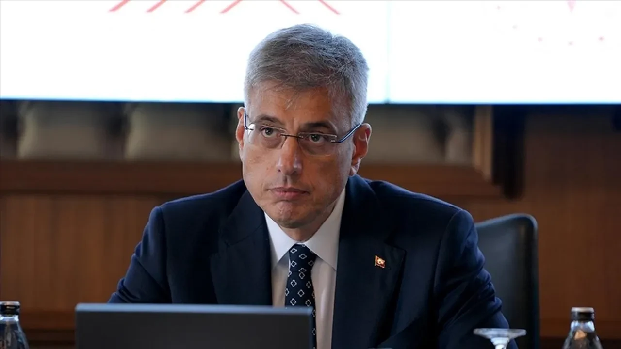 Sigara yasağına yeni düzenleme! Bakan Memişoğlu duyurdu
