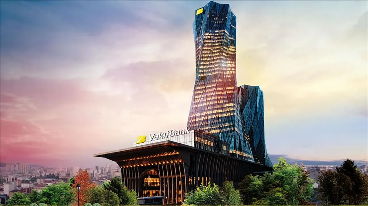 VakıfBank'tan dış ticarete 250 milyon dolarlık kaynak