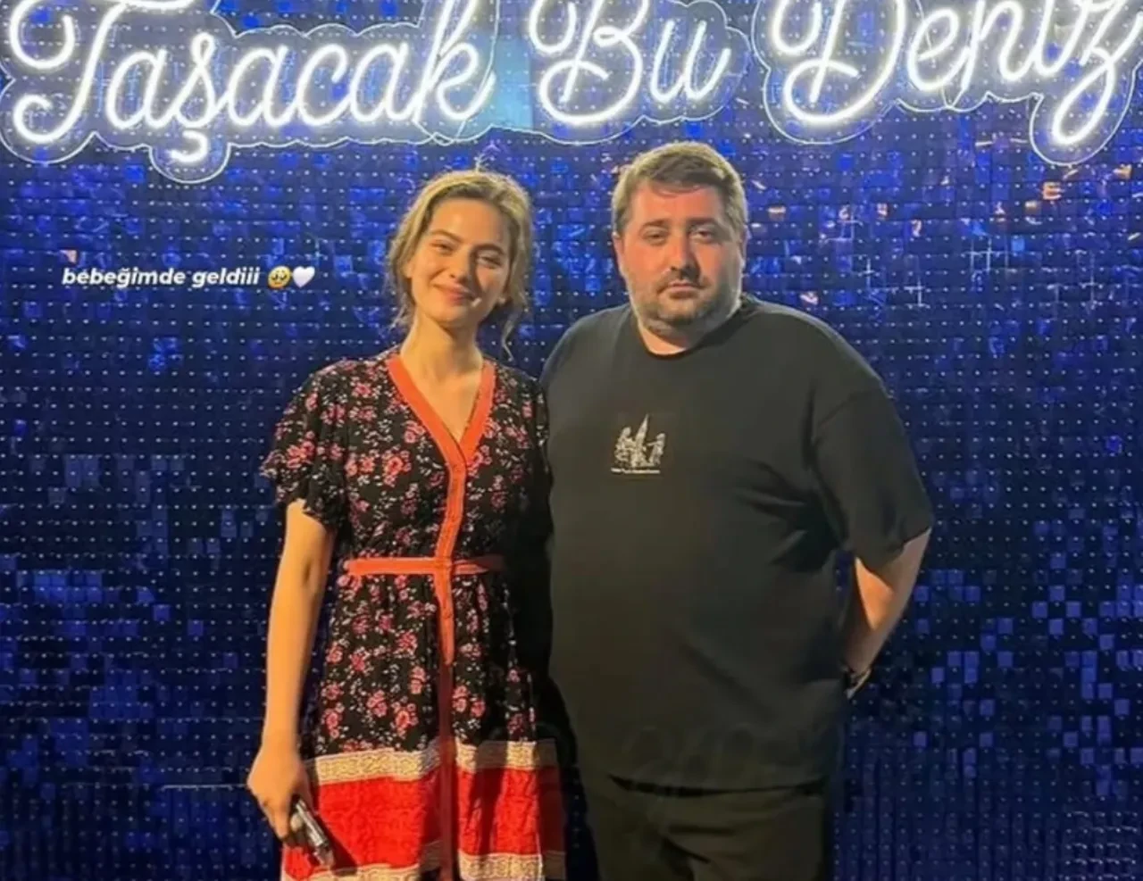 Ava Yaman'ın tarzı yine olay oldu! Taşacak Bu Deniz sezon finali kutlamasında Ava Yaman'ın kıyafeti eleştirildi
