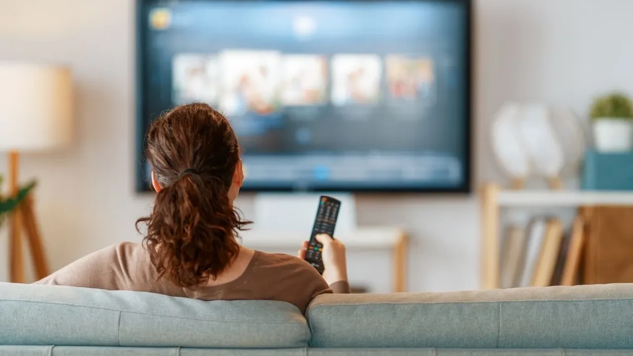 Bu yaz televizyonda nostalji rüzgarı esiyor! Yıllara meydan okuyan diziler yeniden ekranda