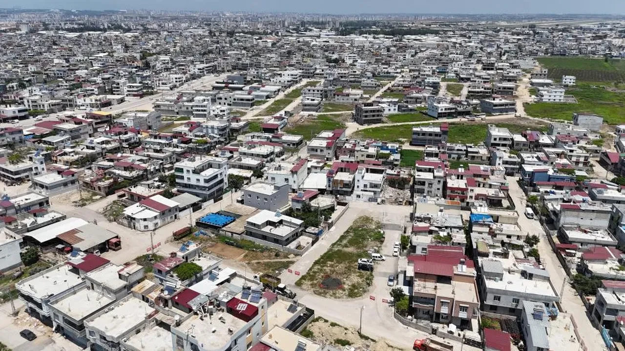 Kentsel dönüşümde yeni formül! Bankalar müteahhit olacak
