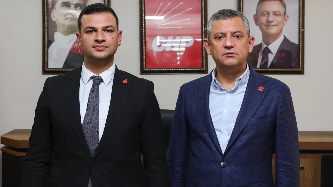 Kurultay soruşturmasında adı geçen CHP Kilis İl Başkanı Umut Mehmet Sapan istifa etti