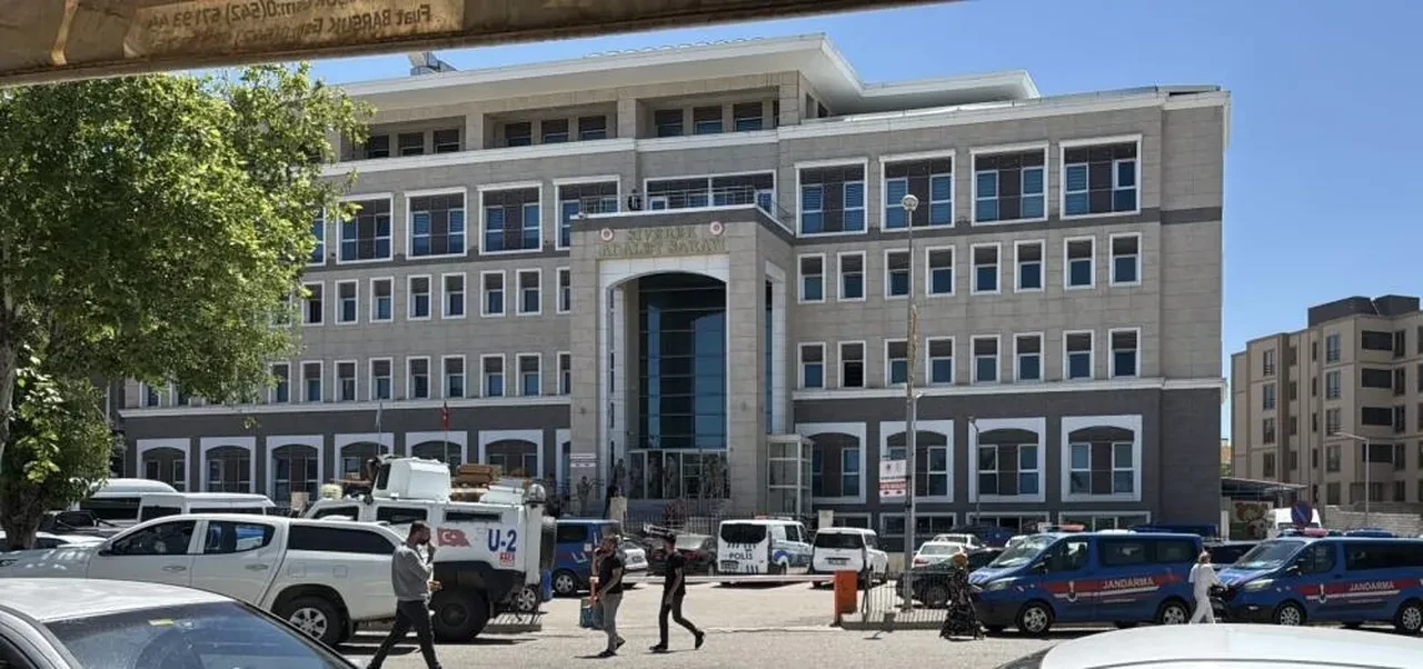 Zehir tacirlerine dev operasyon! Çok sayıda ilde eş zamanlı baskın