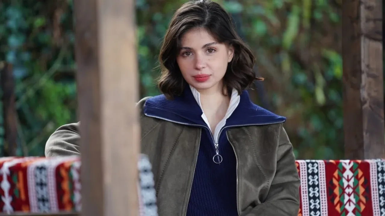 Zeynep Atılgan bot basıyor iddiası sosyal medyada gündem oldu! Zeynep Atılgan takipçi kaybı yaşıyor!