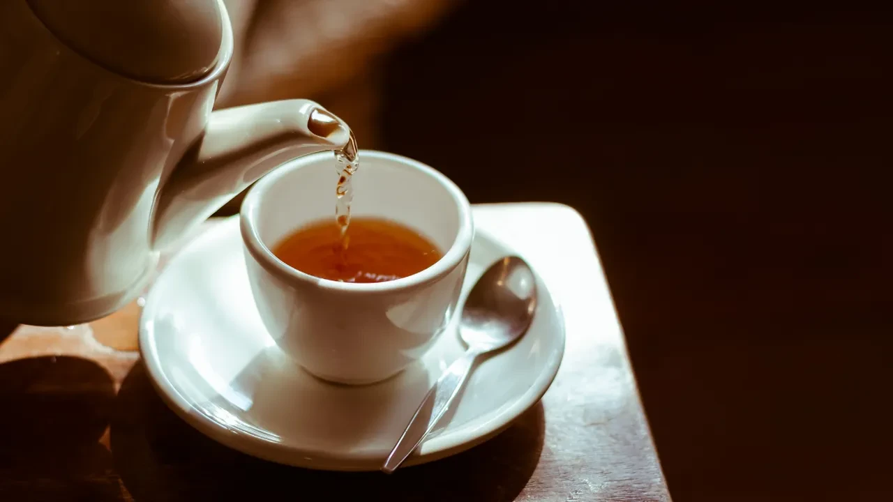 Asırlık çay demleme yöntemini yaptım! Yıllarca bize yanlış öğretmişler