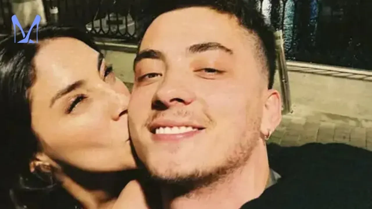 Atakan Özkaya ve Dilin Döğer ilişkisinde bomba gelişme! Romantik poz her şeyi ele verdi