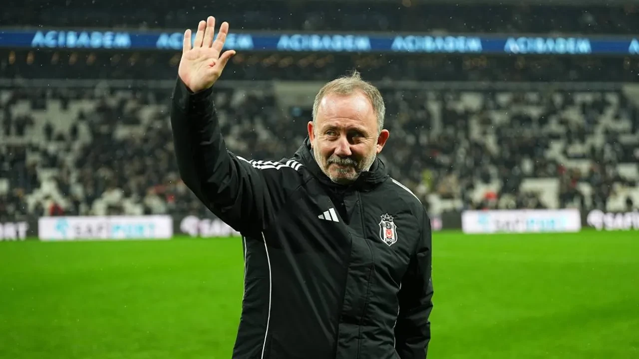 Beşiktaş'a Güney Amerika'dan stoper! Siyah-beyazlıların teklifine yanıt geldi
