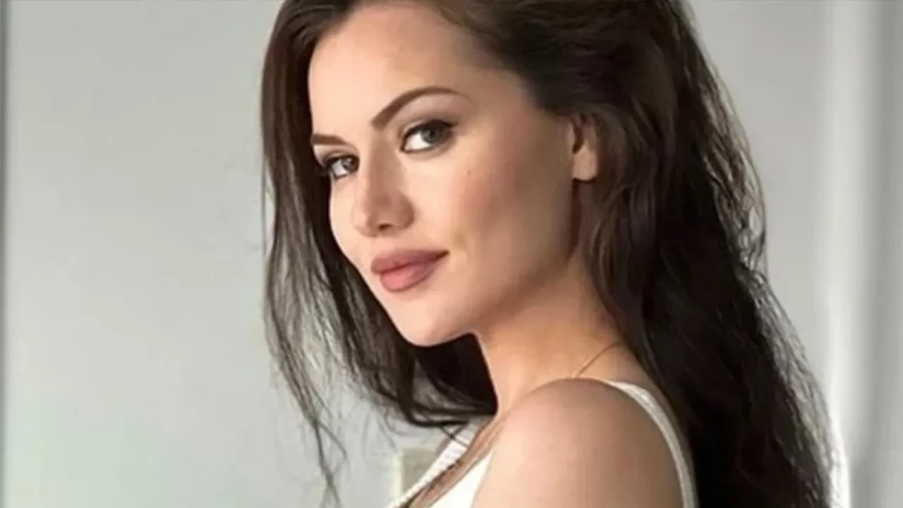 Fahriye Evcen'in yeni projesi belli oldu! Oktay Kaynarca'lı 'Hamal' dizisiyle geri dönüyor! 