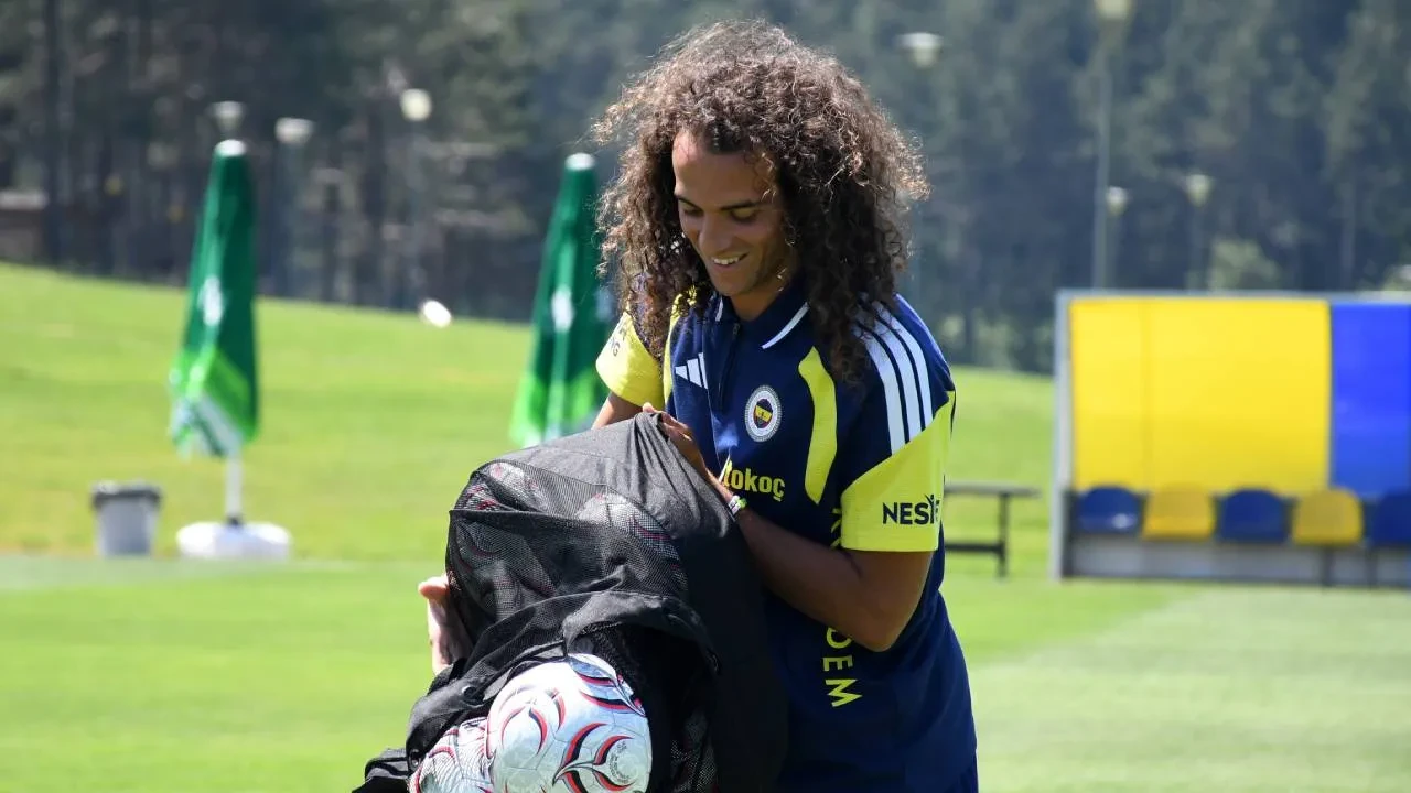 Guendouzi, Fenerbahçe'deki şaşkınlığını açıkladı! "Böyle bir şey görmemiştim"