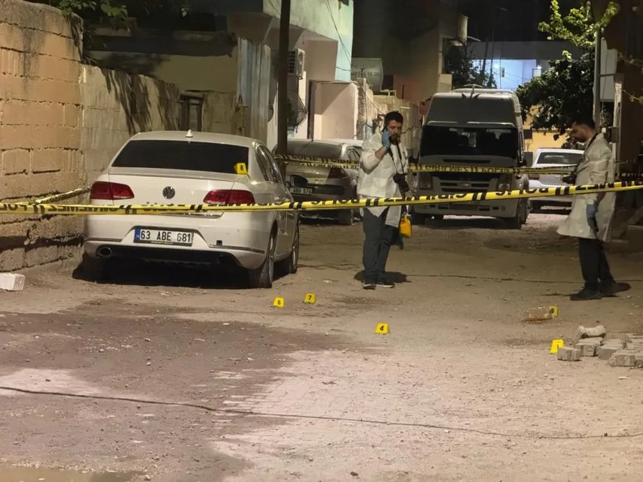 Şanlıurfa'da sokak ortasında gizemli patlama: 2 çocuk yaralandı