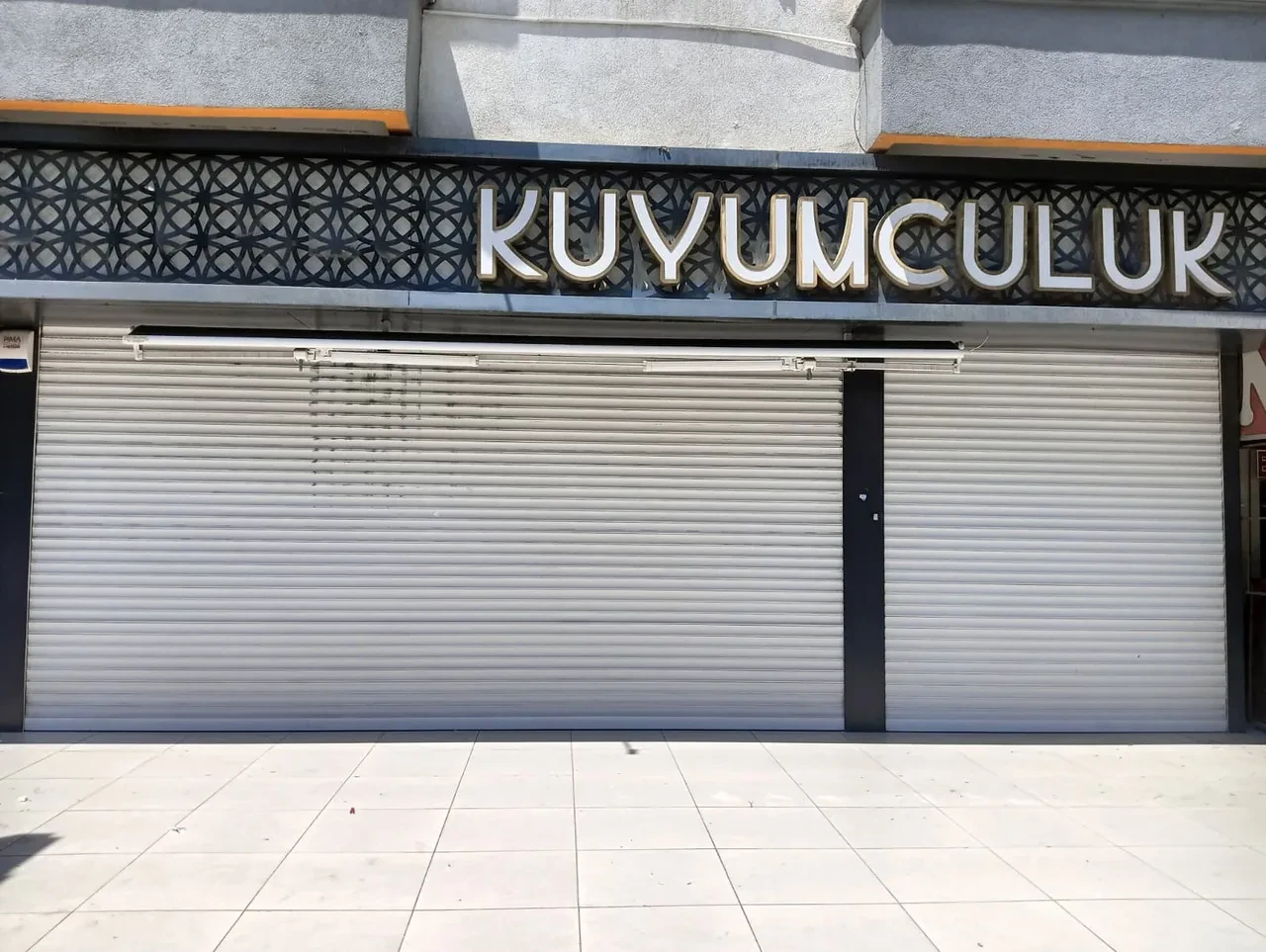 50 milyon liralık vurgun yaptı, kayıplara karıştı! Camda bıraktığı not ise herkesi şoke etti