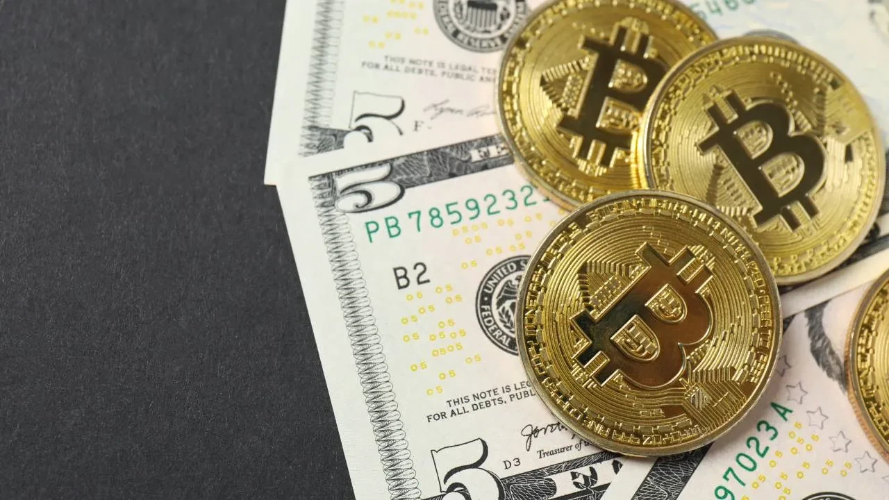 Bitcoin’de dolar ve tahvil baskısı büyüyor