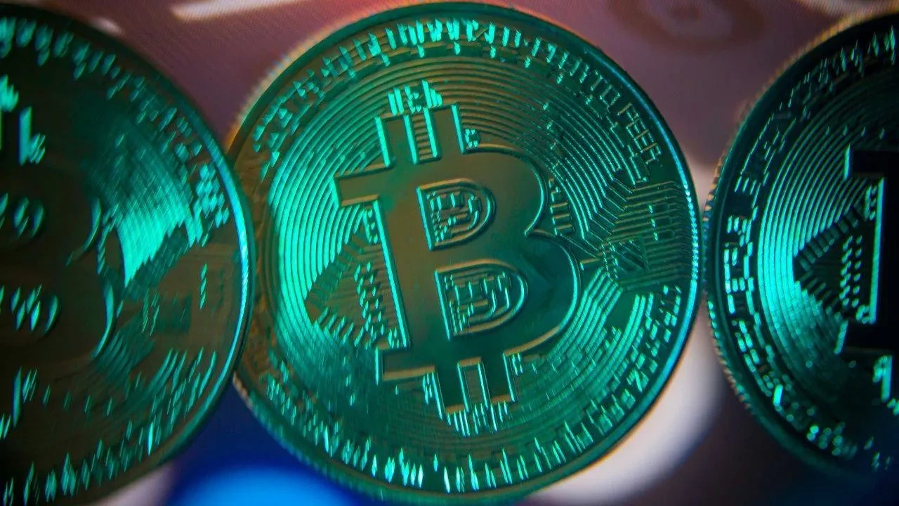 Bitcoin’de dolar ve tahvil baskısı büyüyor