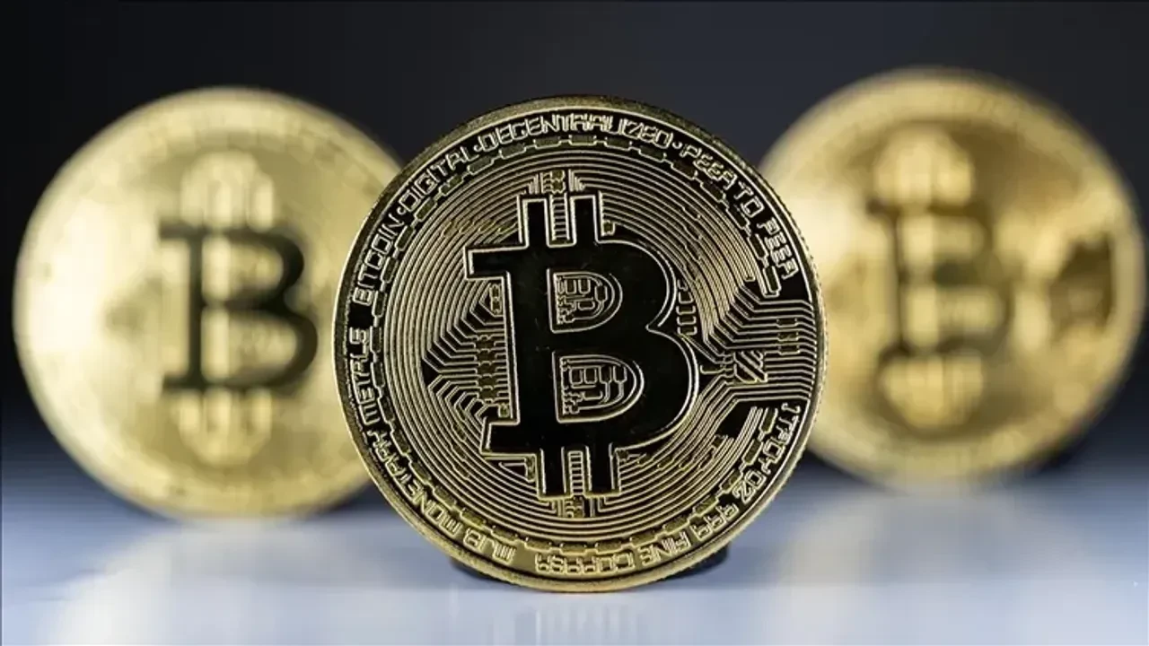 Bitcoin’de dolar ve tahvil baskısı büyüyor